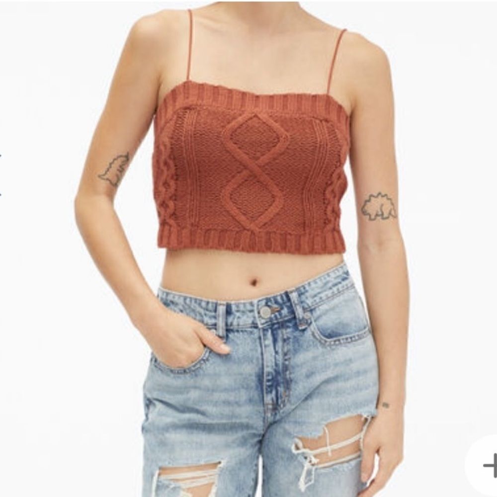 Aeropostale cable knit cropped bungee cami in cinnamon size M